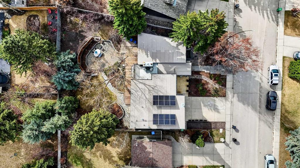 Additional image 3 of 8932 Baylor Crescent SW, Calgary, AB, T2V 3N4
