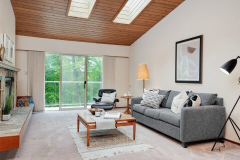 Additional image 8 of 20-2020 White Birch Road, Sidney, BC, V8L 2R1