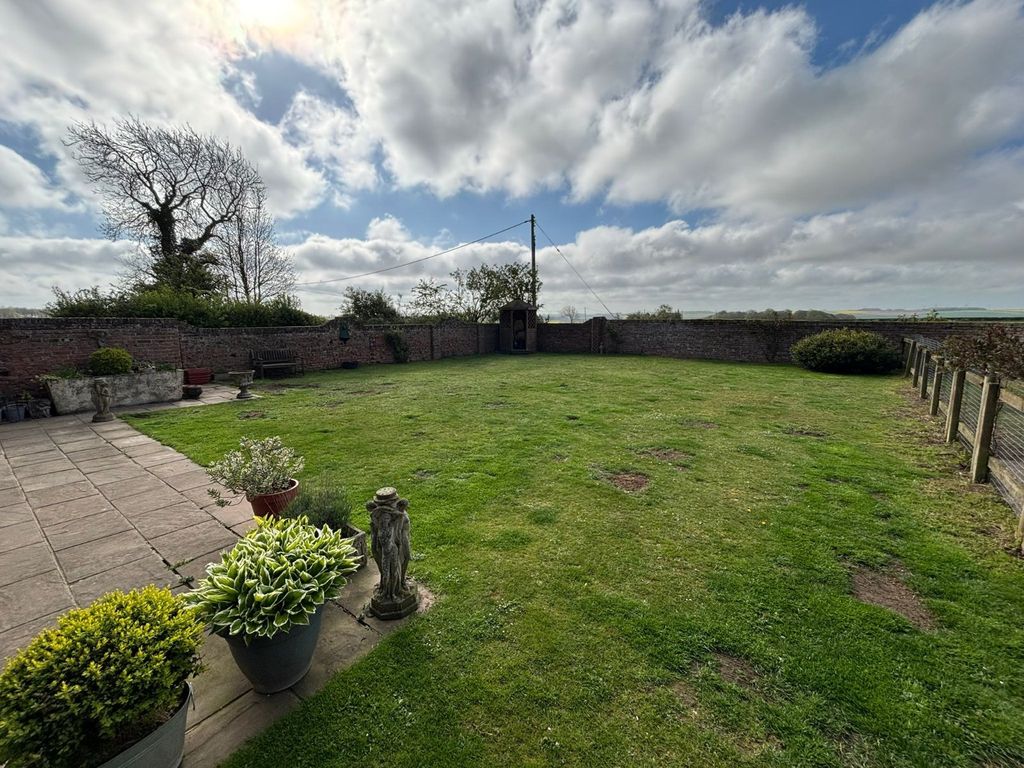 Additional image 21 of 5 bed detached house to rentSouth Dalton, Beverley, East Yorkshire HU17