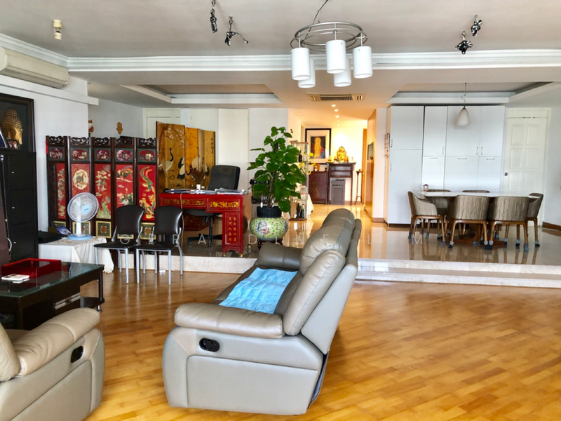 55 Cairnhill Road photo 4