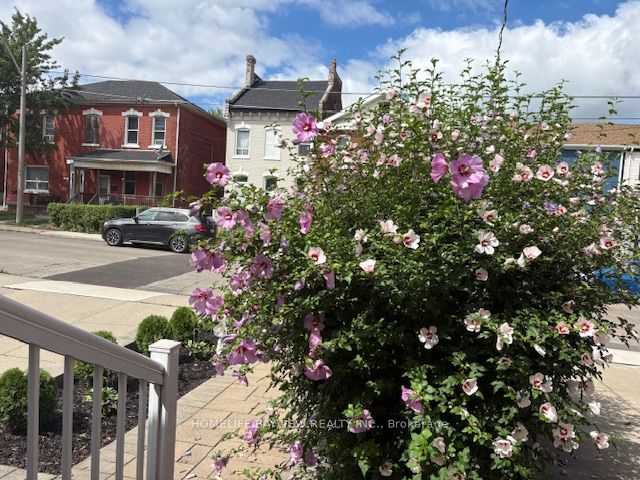 Additional image 3 of Main-128 Cathcart Street, Hamilton, ON, L8L 5A2
