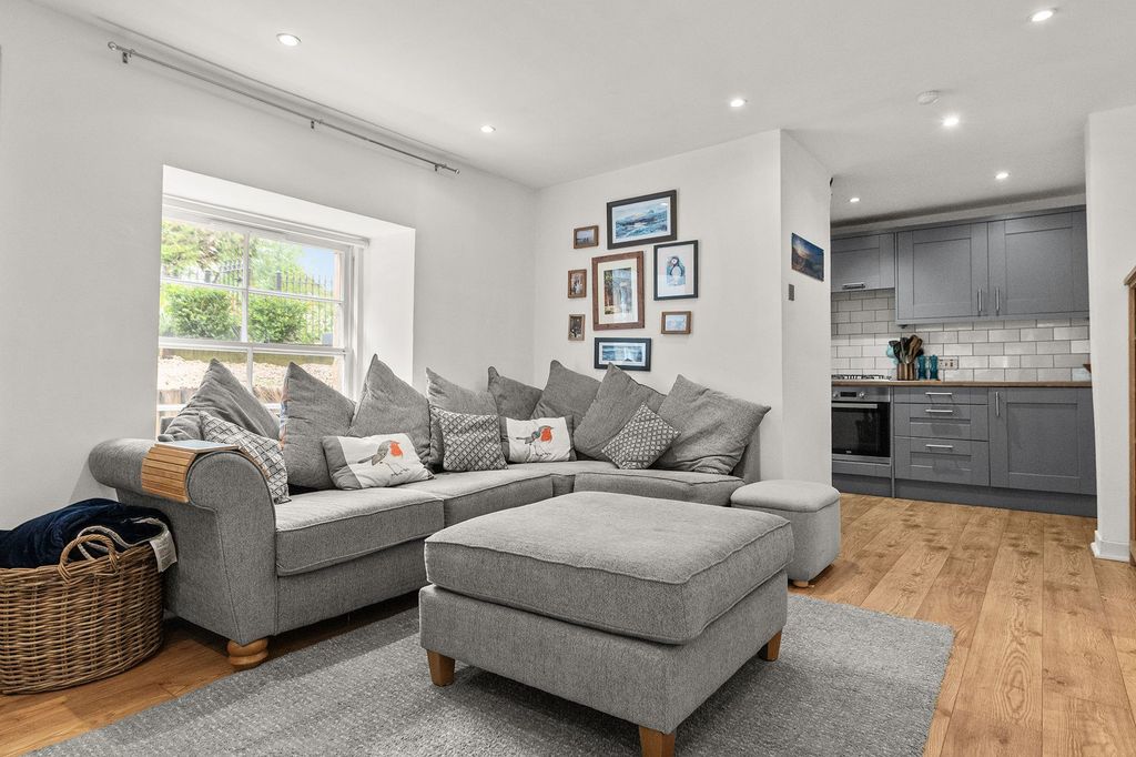 Additional image 3 of 2 bed flat for saleWell Road, Bridge Of Allan FK9
