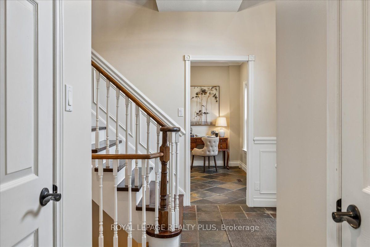 Additional image 6 of 34 Theobalds Circle, Richmond Hill, ON, L4C 9C6