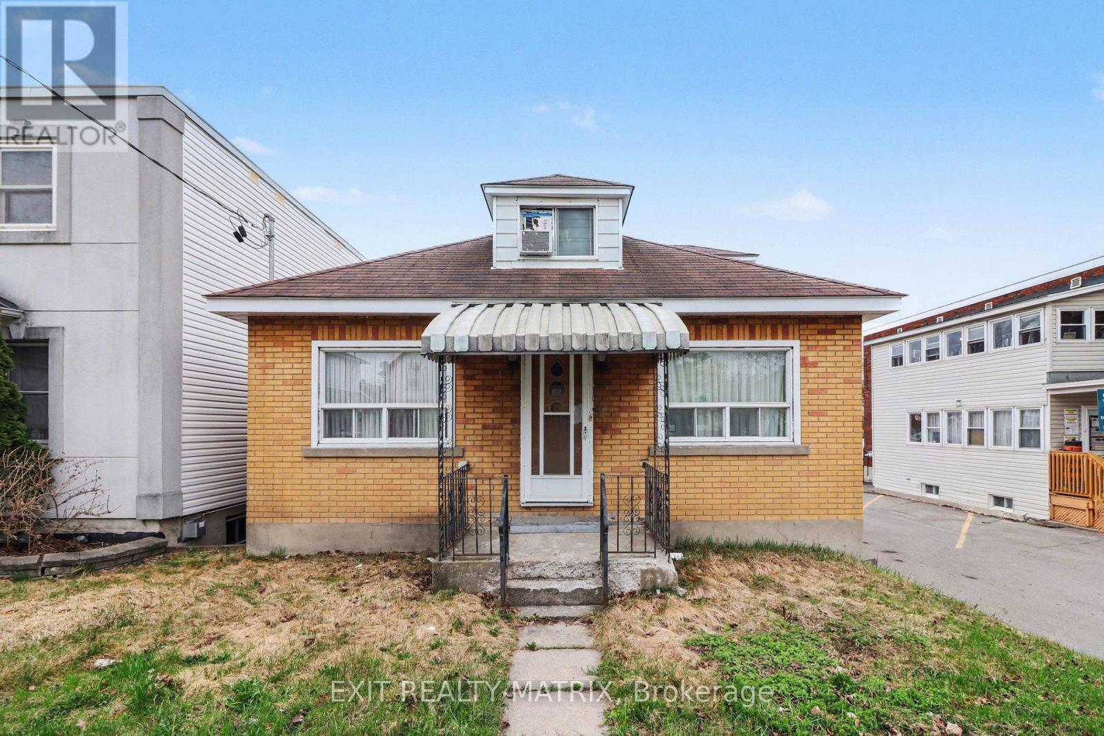 314 MONTFORT STREET