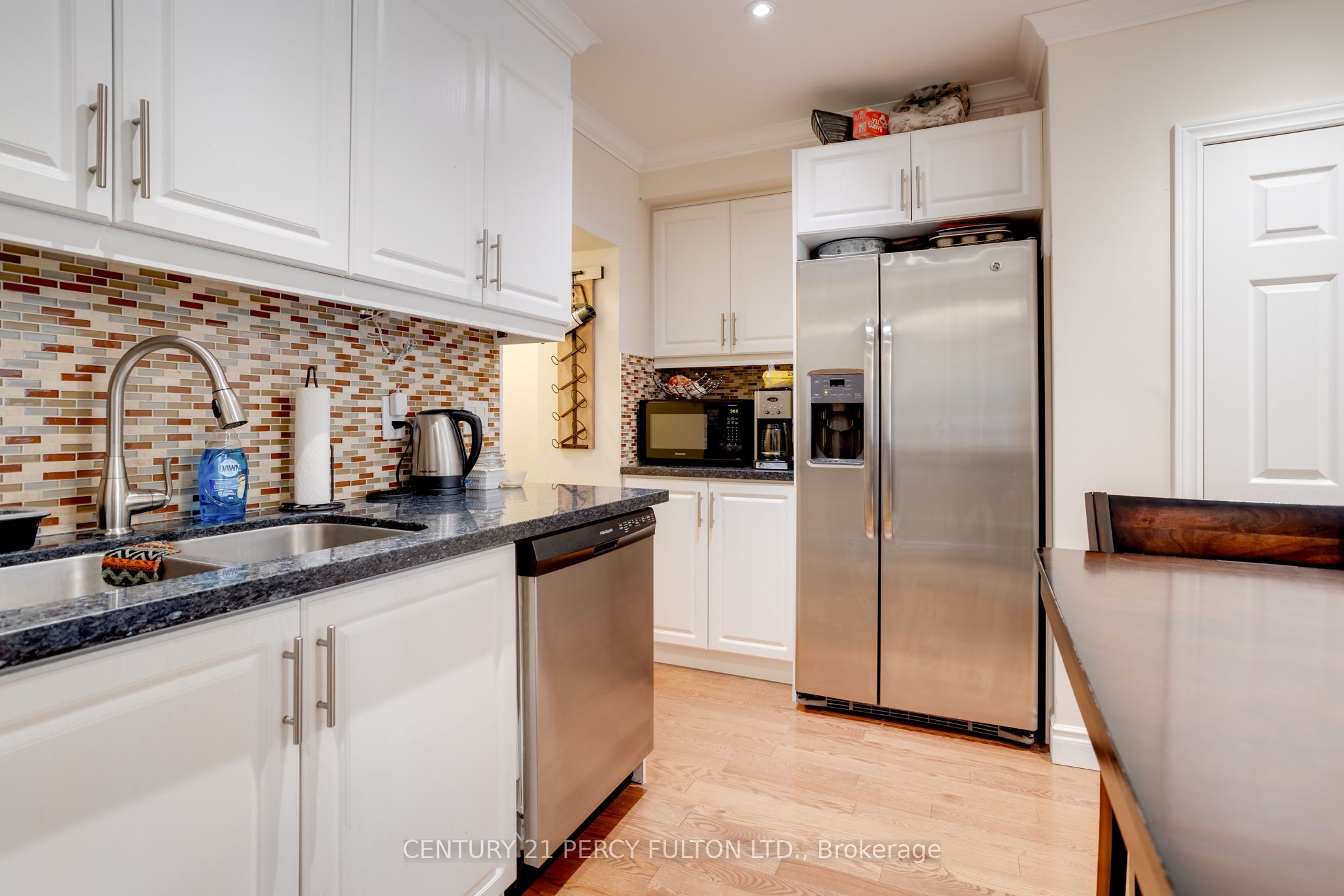 Additional image 6 of Main-209 Coxwell Avenue, Toronto, ON, M4L 3B4