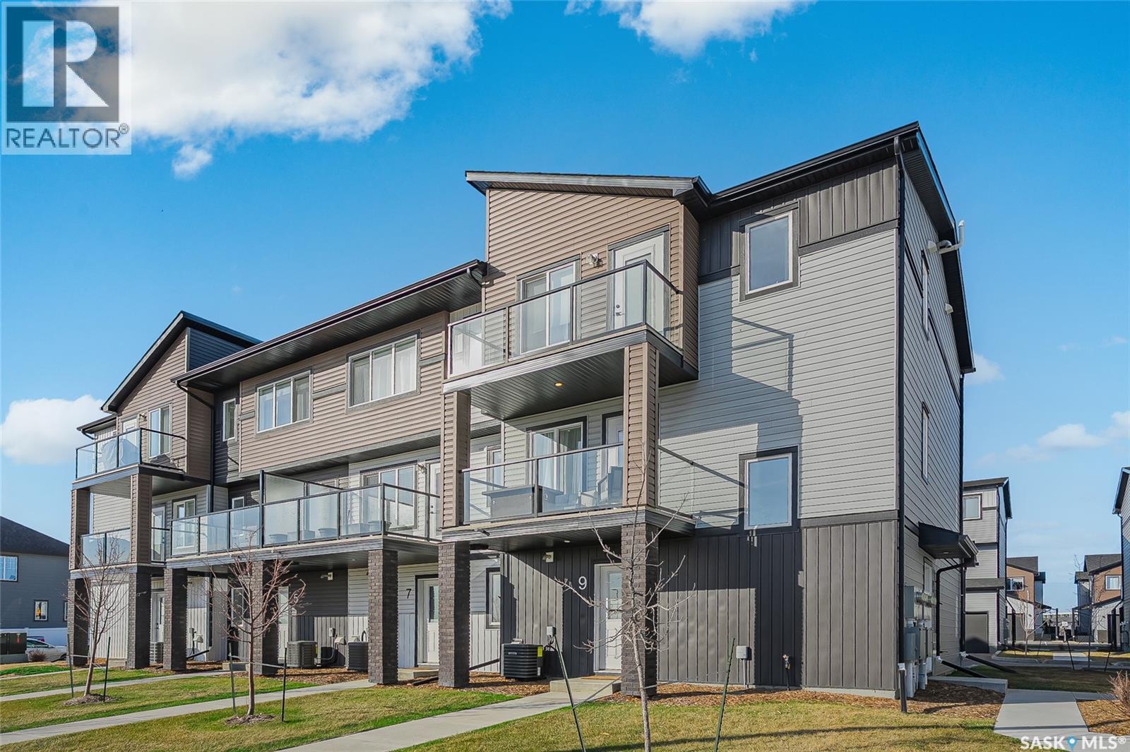 Additional image 2 of 9-651 Dubois Crescent, Saskatoon, SK, S7V0R3