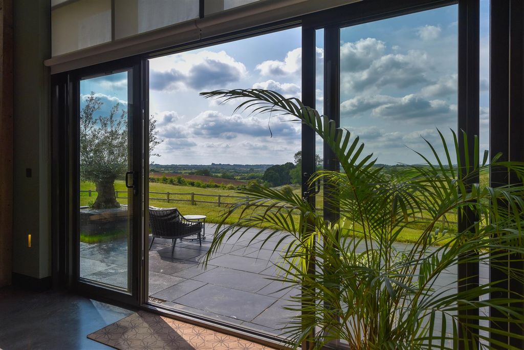 Additional image 16 of 5 bed barn conversion for saleFrog Hall, Brixworth, Northampton NN6