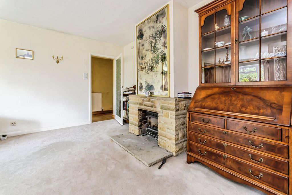 Additional image 7 of 2 bed detached bungalow for saleRickmans Lane, Billingshurst RH14
