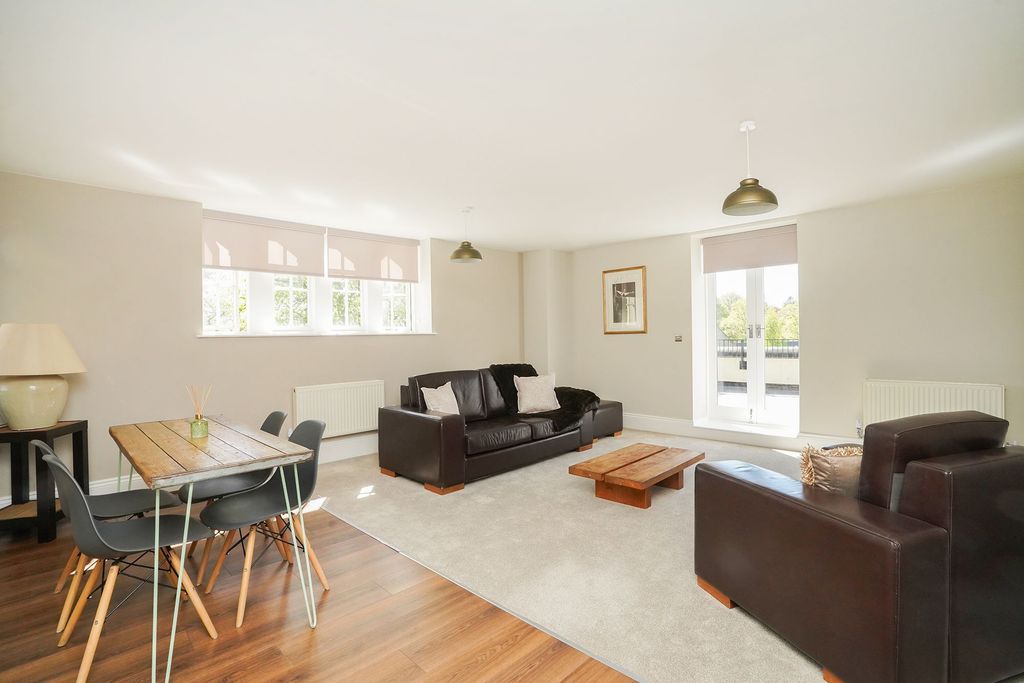 Additional image 4 of 2 bed flat to rentUnion Drive, Sheffield S11