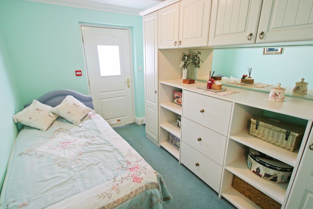 Additional image 13 of 2 bed flat for sale2 Erinville, The Promenade, Port Erin IM9