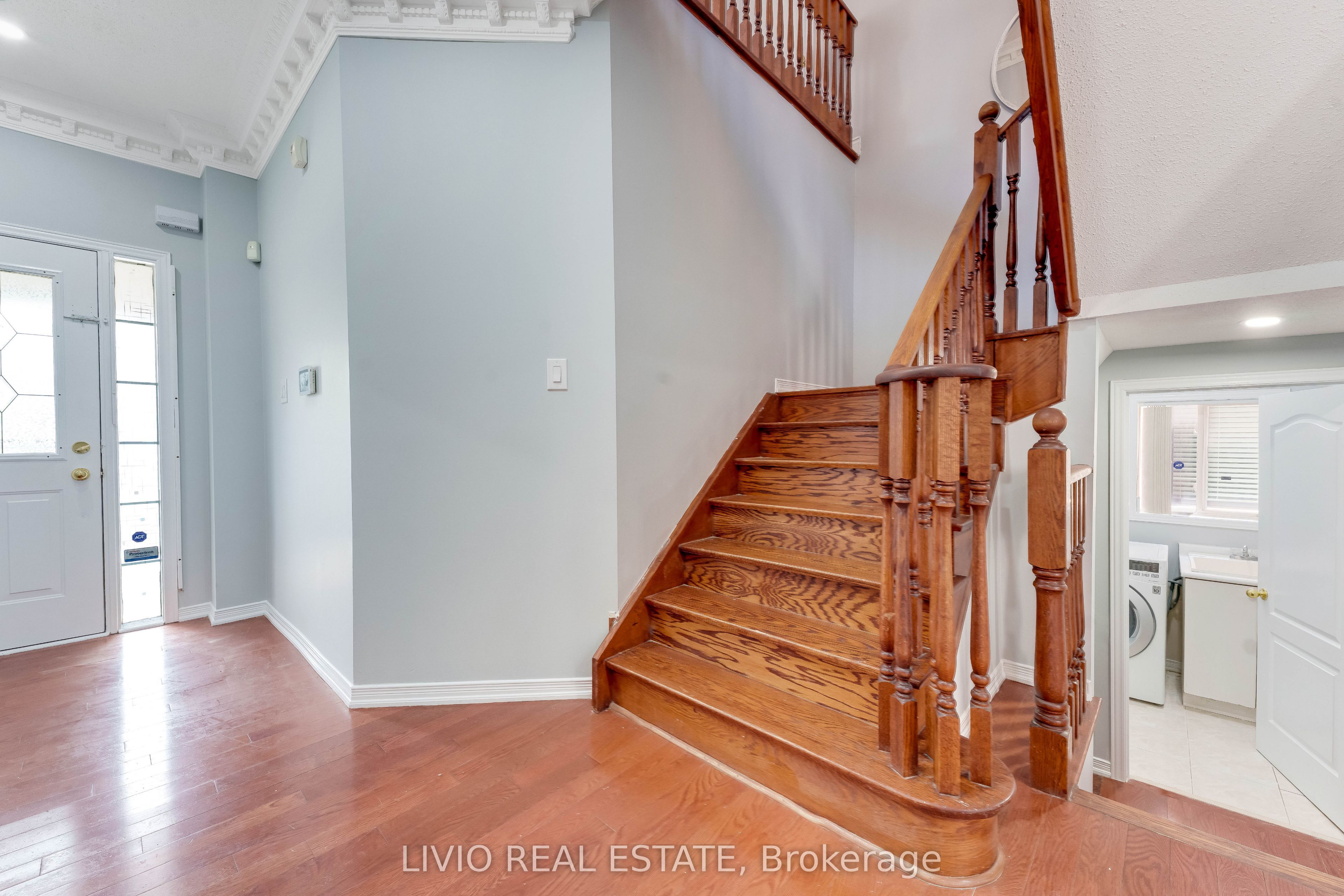 Additional image 4 of 3209 Cactus Gate, Mississauga, ON, L5N 8M7