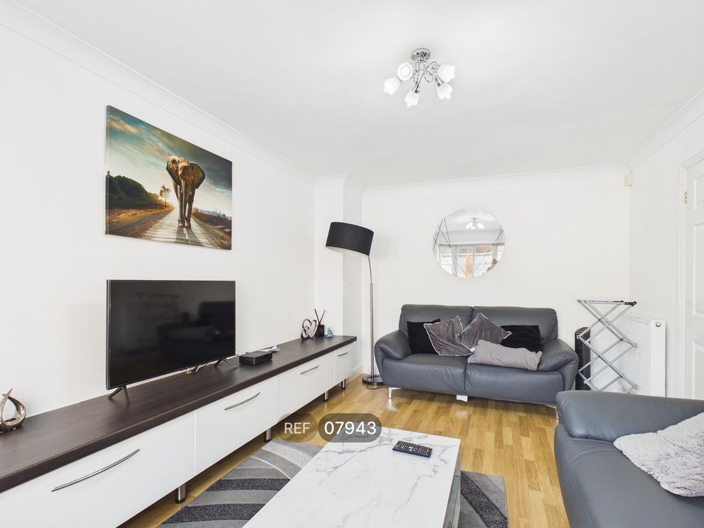 Additional image 10 of 3 bed detached house to rent9, Clement Drive, Peterborough PE2