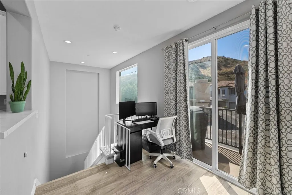 Additional image 8 of 27950 Avalon Drive Unit 50, Canyon Country, CA 91351