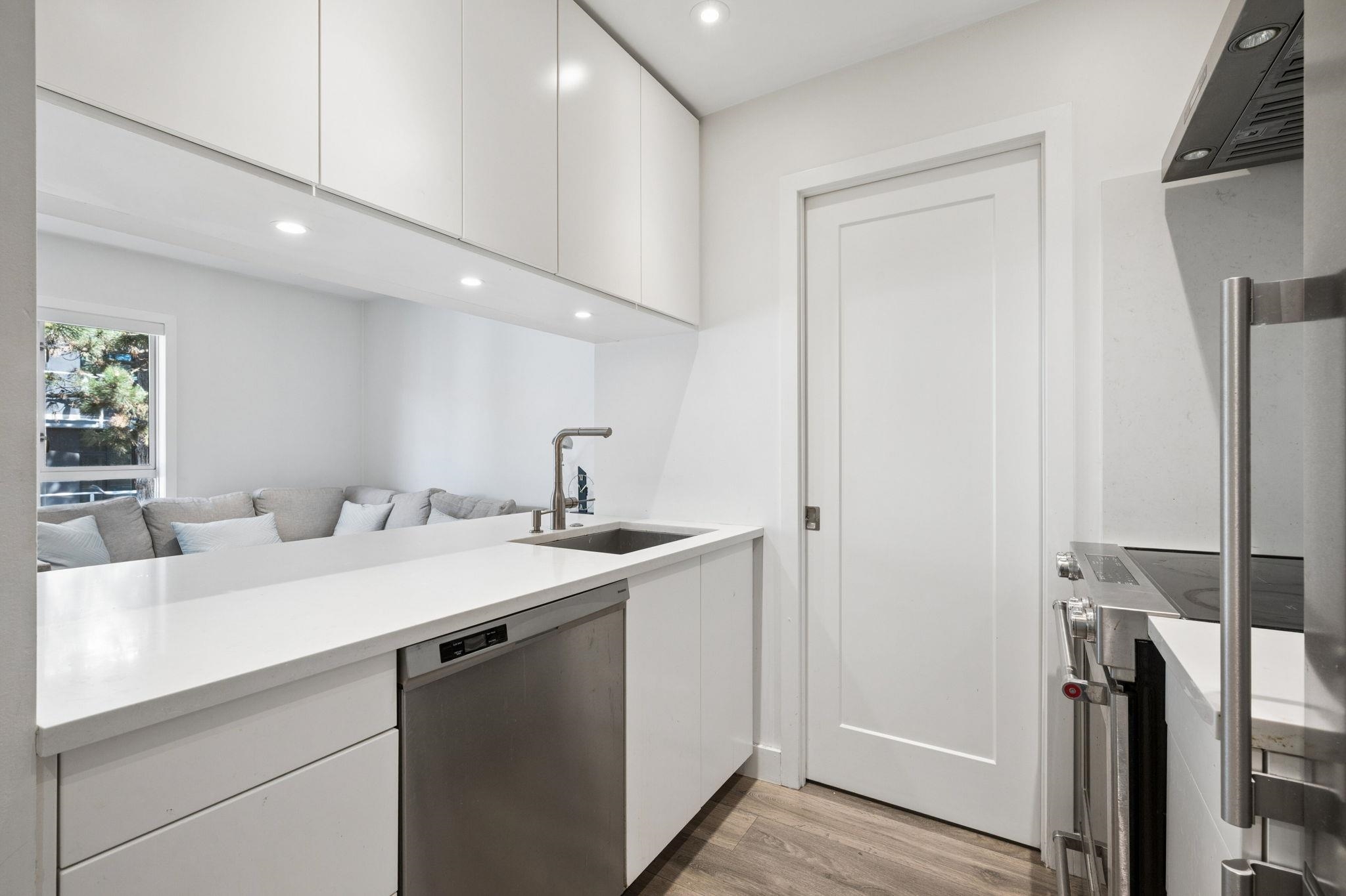 Additional image 2 of 302-555 14th Avenue W, Vancouver, BC, V5Z 4G8