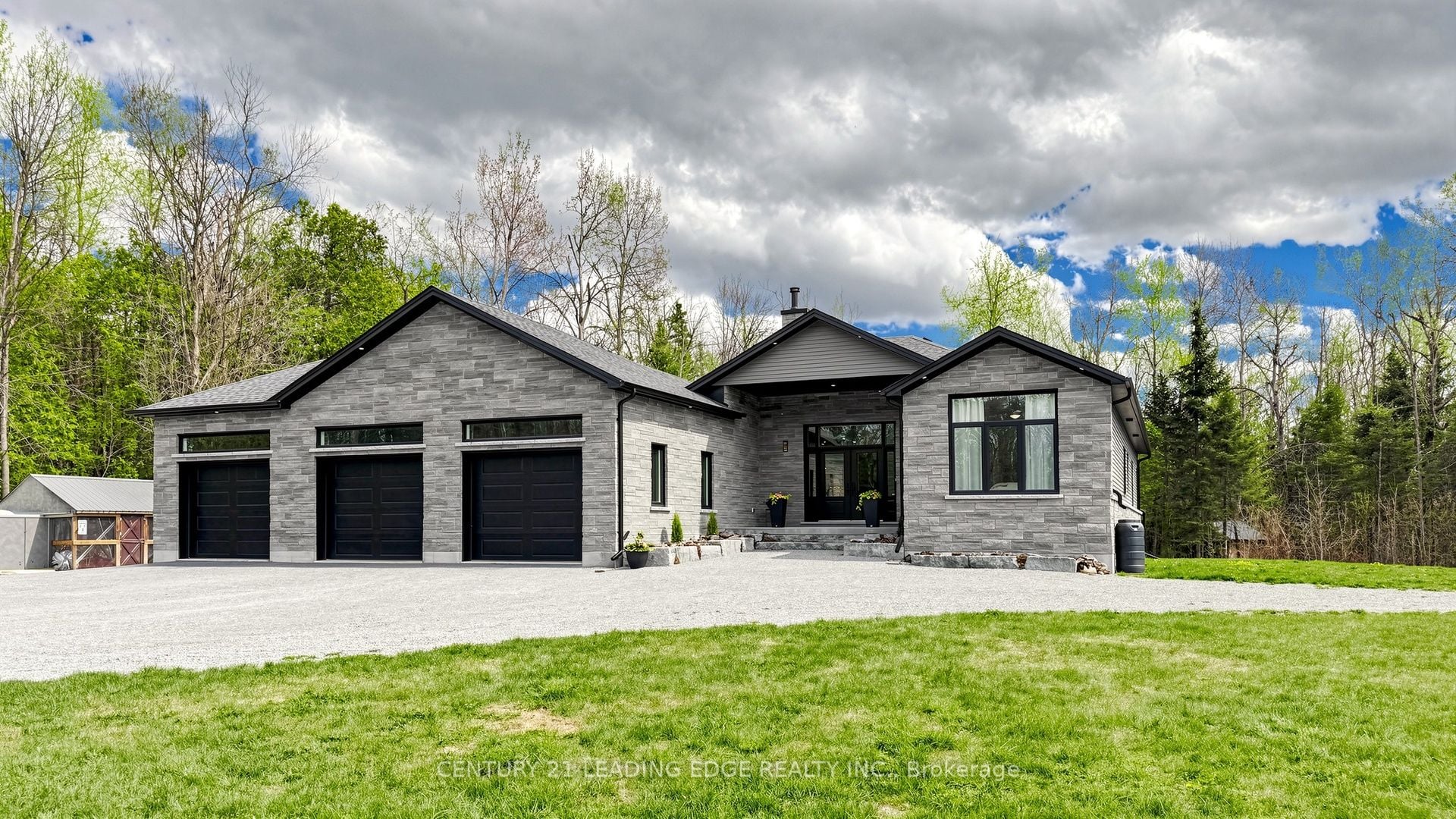 99 Kagawong Road, Kawartha Lakes, ON, K0M 1G0