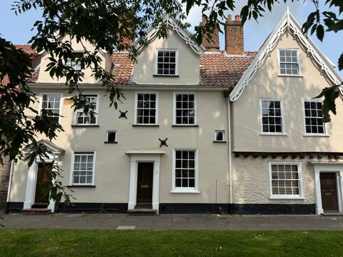 St Miles Alley, Norwich NR3, Studio to rent