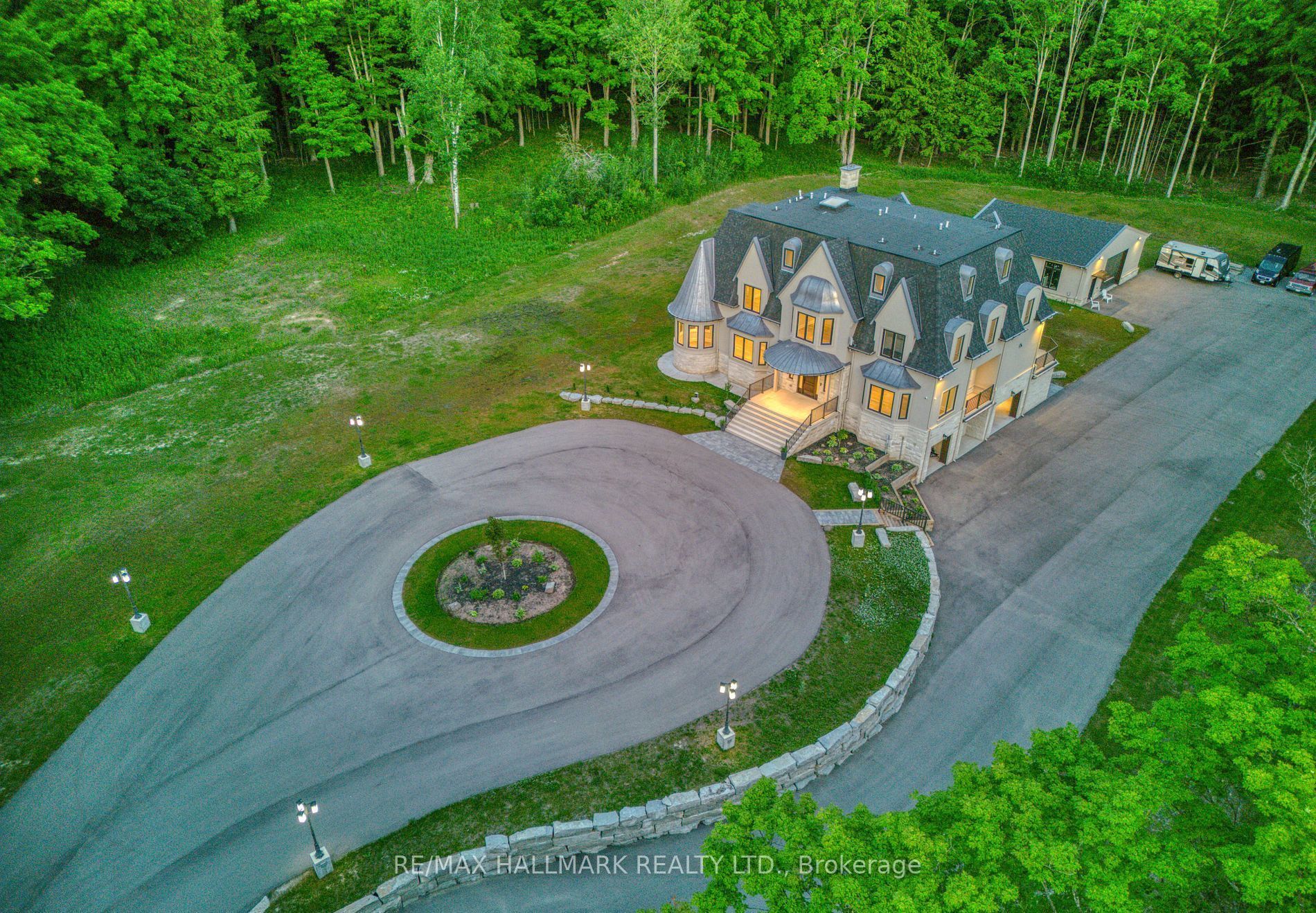 3225 Davis Drive, Whitchurch-stouffville, ON, L4A 2P8