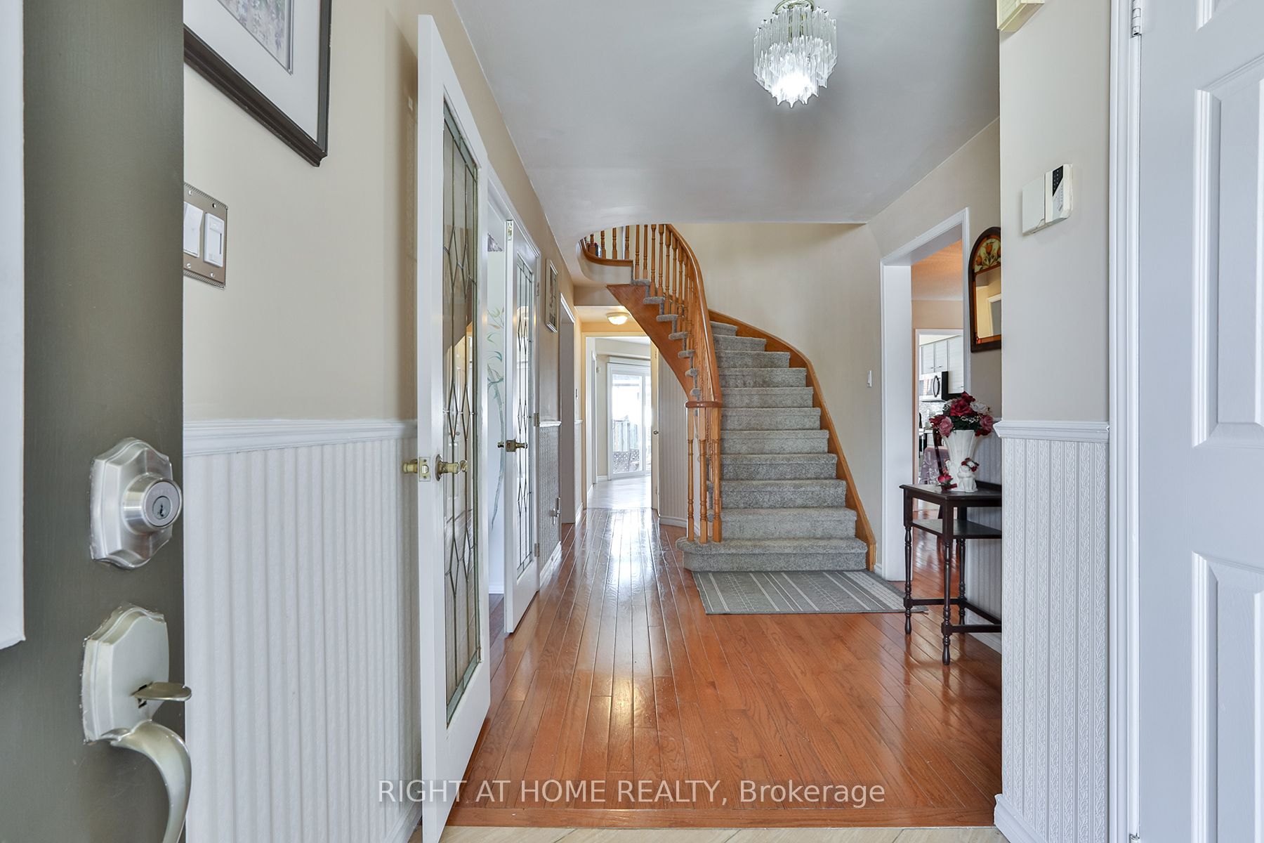Additional image 4 of 3392 Water Lily Court, Mississauga, ON, L5N 6B5