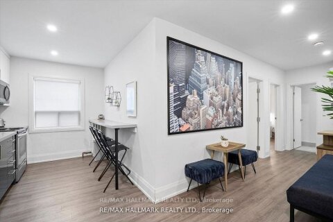 Additional image 7 of 12-595 St Clair Avenue W, Toronto, ON, M6C 1A3