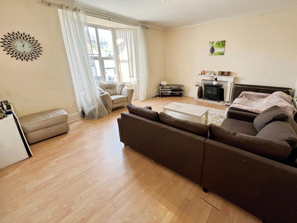 1 bed flat to rentDunraven Street, Tonypandy CF40