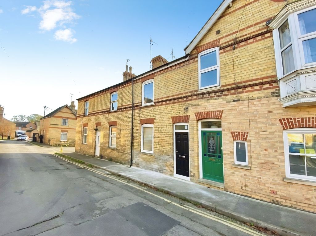 3 bed terraced house to rentBentley Street, Stamford PE9