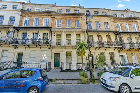 Caledonia Place, Bristol BS8