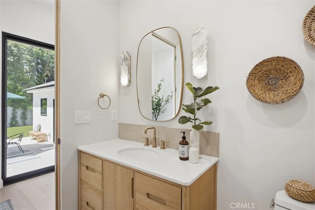 Additional image 27 of 4221 Sunnyside Avenue, Los Angeles, CA 90066