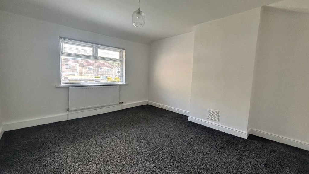 Additional image 8 of 3 bed semi-detached house to rentJersey Street, Port Talbot SA13
