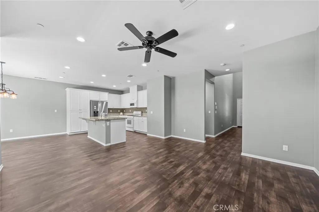 Additional image 7 of 24282 Hazelnu Ave, Murrieta, CA 92562