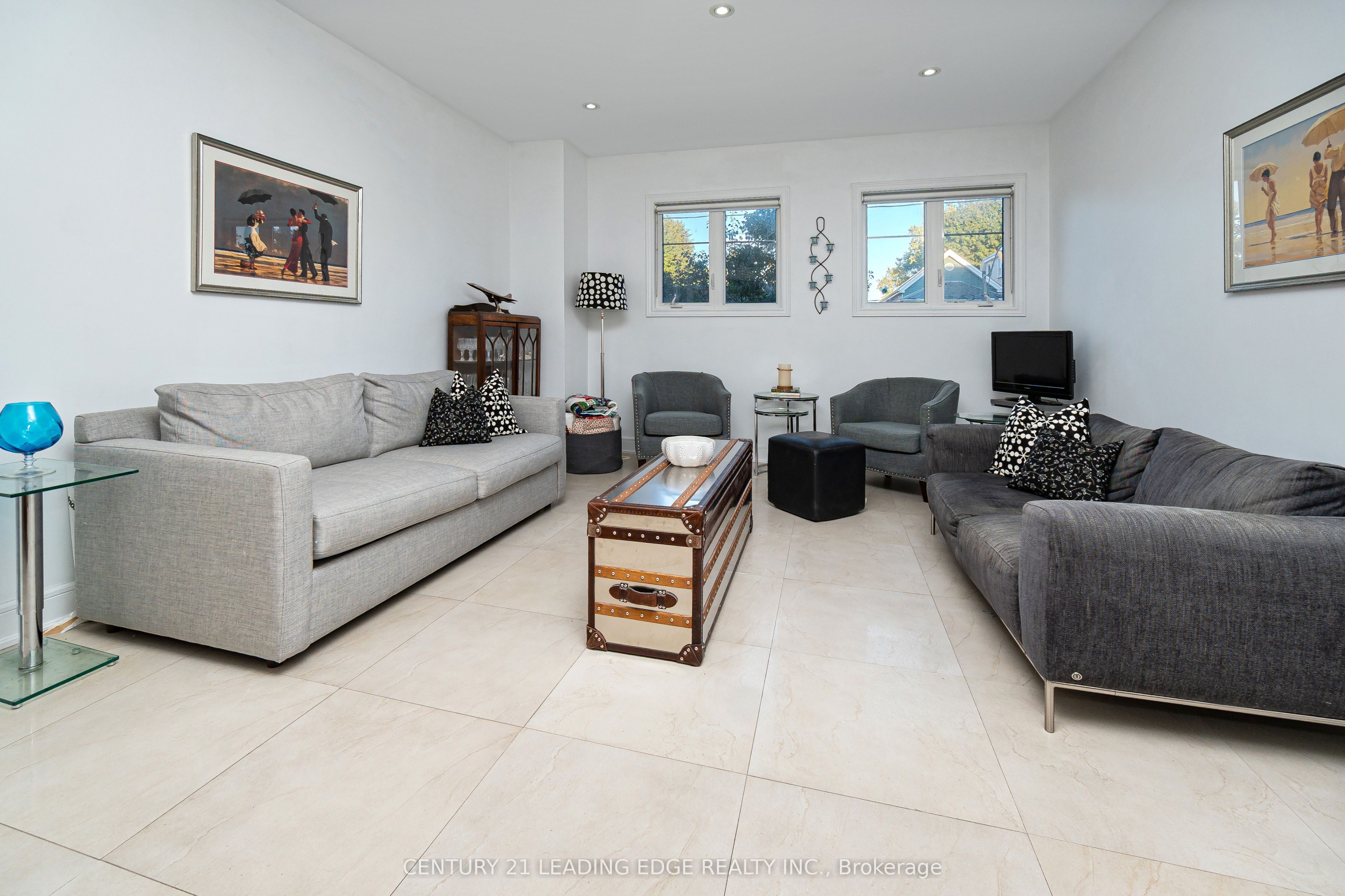Additional image 6 of 82 Woodbine Avenue, Toronto, ON, M4L 2A2
