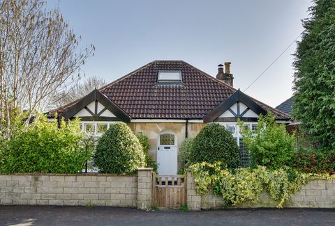 Weatherly Avenue, Bath, Somerset BA2