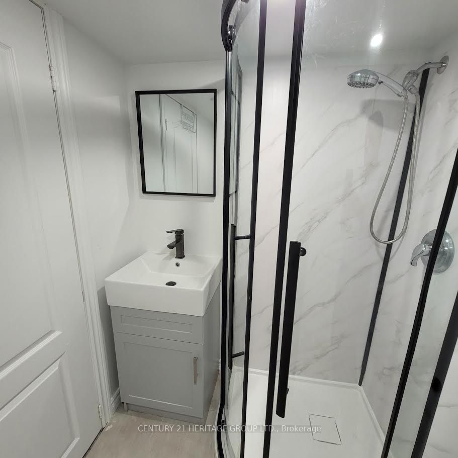 Additional image 5 of Lower-51 Rocksprings Avenue, Richmond Hill, ON, L4S 1P8