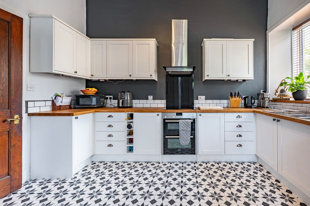 Additional image 26 of 5 bed detached house for saleClincarthill Road, Rutherglen, Glasgow G73