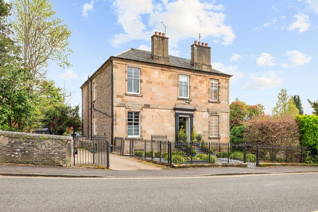 2 bed flat for saleWell Road, Bridge Of Allan FK9
