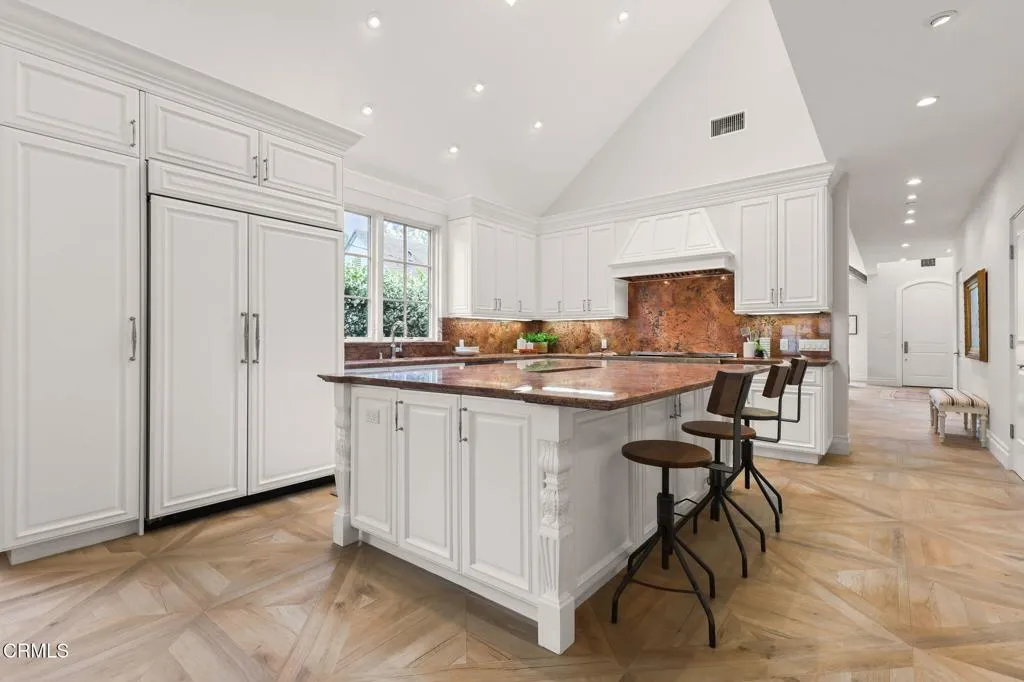 Additional image 46 of 314 S Orchard Drive, Burbank, CA 91506