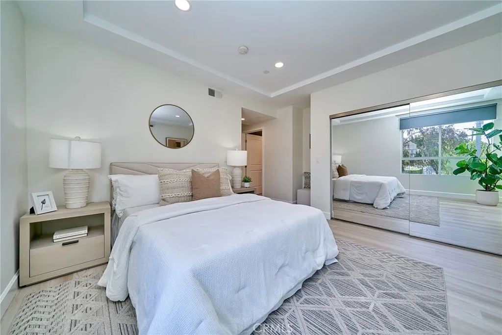 Additional image 19 of 5525 W Olympic Boulevard Unit 202, Los Angeles, CA 90036