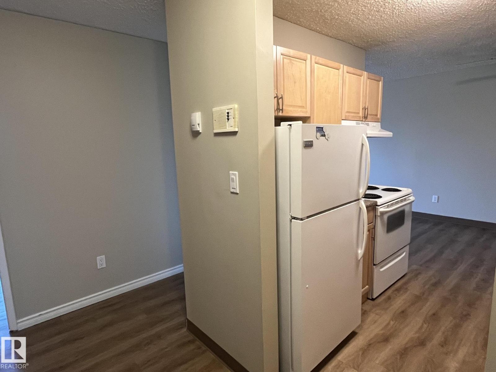 Additional image 4 of 205-51 Brown Street, Stony Plain, AB, T7Z1P2