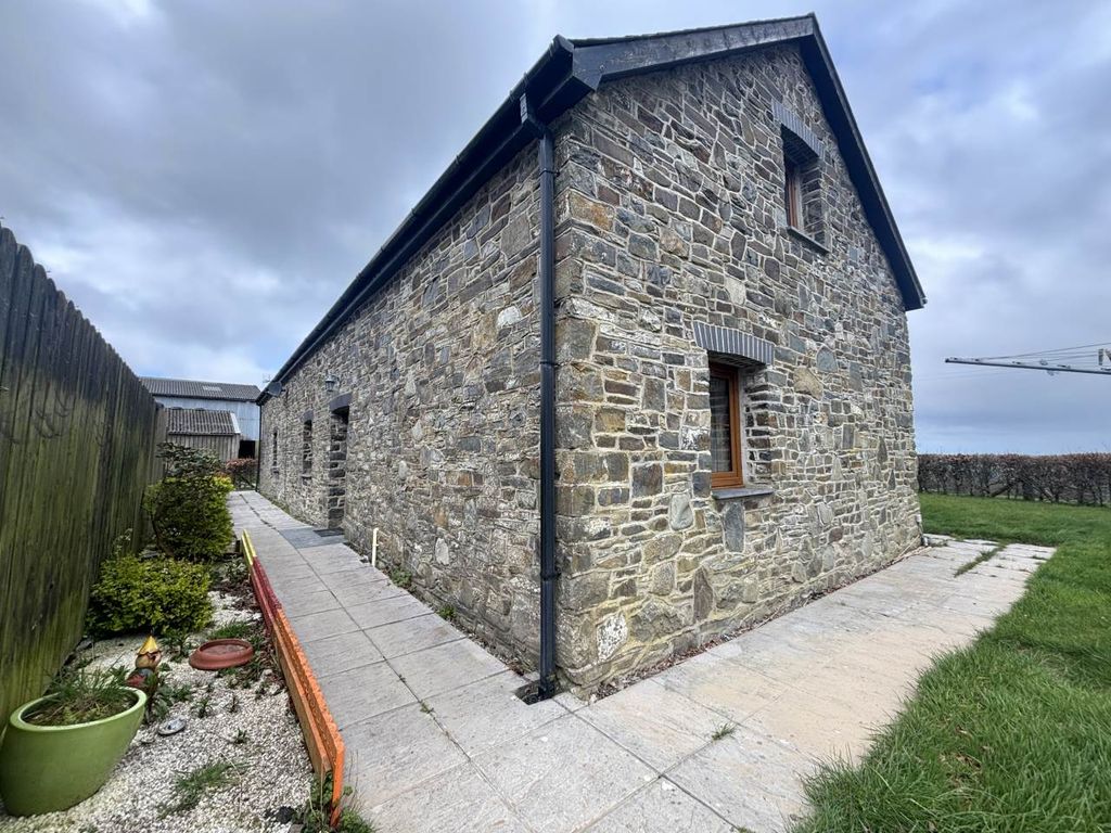 Additional image 2 of 4 bed detached house to rentPant Y Carne Farm, New Cross, Aberystwyth SY23