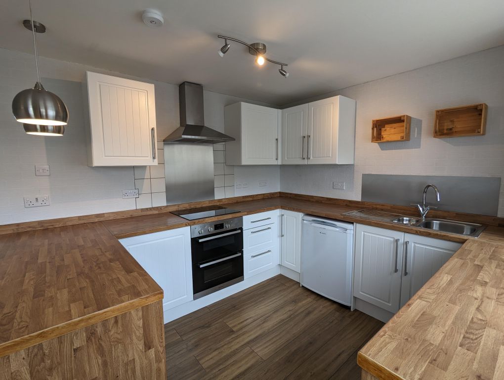 Additional image 6 of 3 bed terraced house to rentAvon Grove, Penicuik EH26