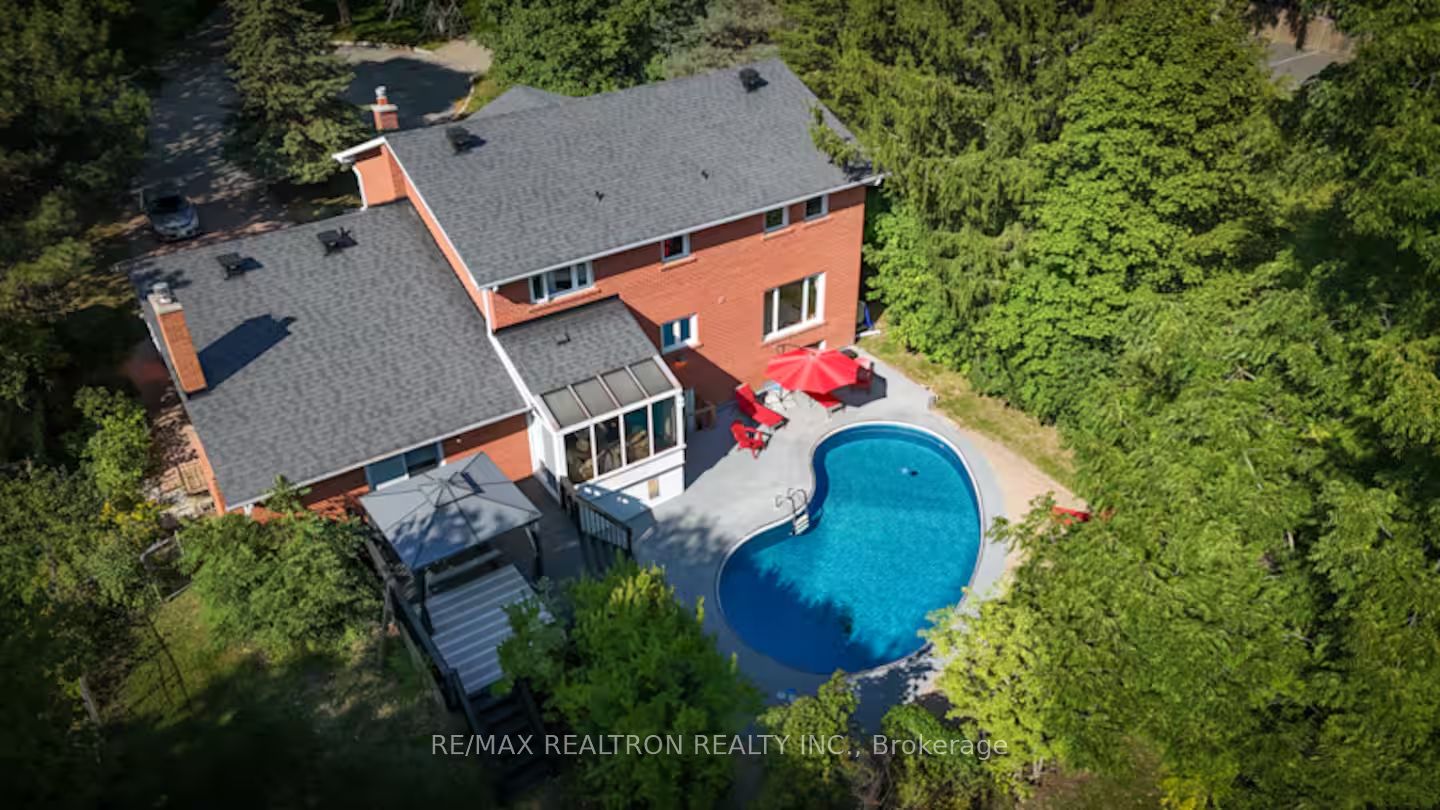 194 Glenada Court, Richmond Hill, ON, L4C 5M7
