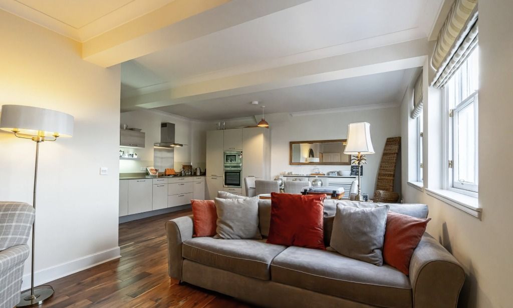 Additional image 3 of 2 bed flat to rentPalmerston Place, West End, Edinburgh EH12