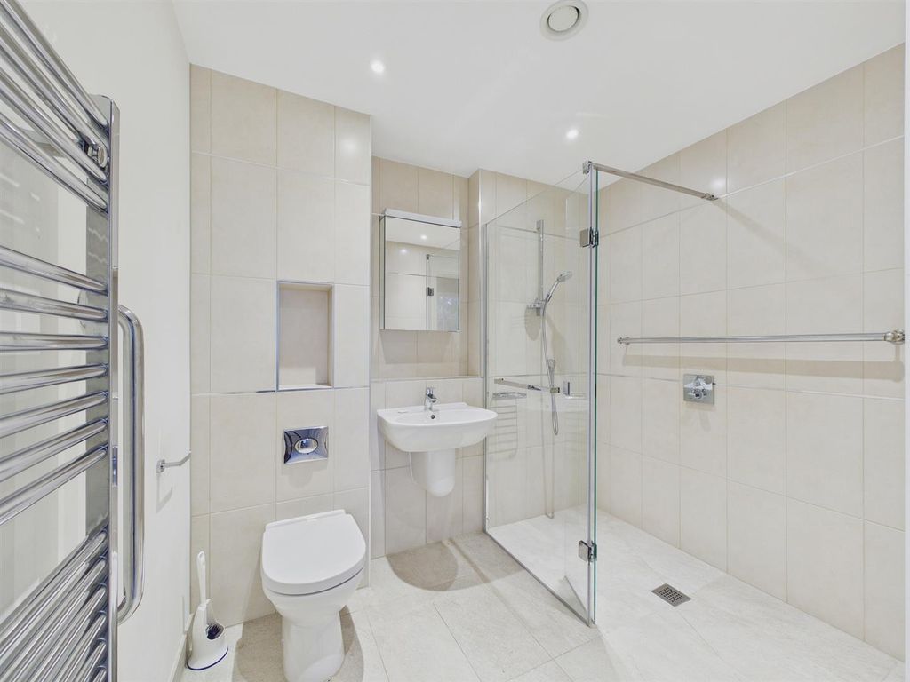 Additional image 12 of 2 bed flat for saleEllerslie Drive, Malvern WR14