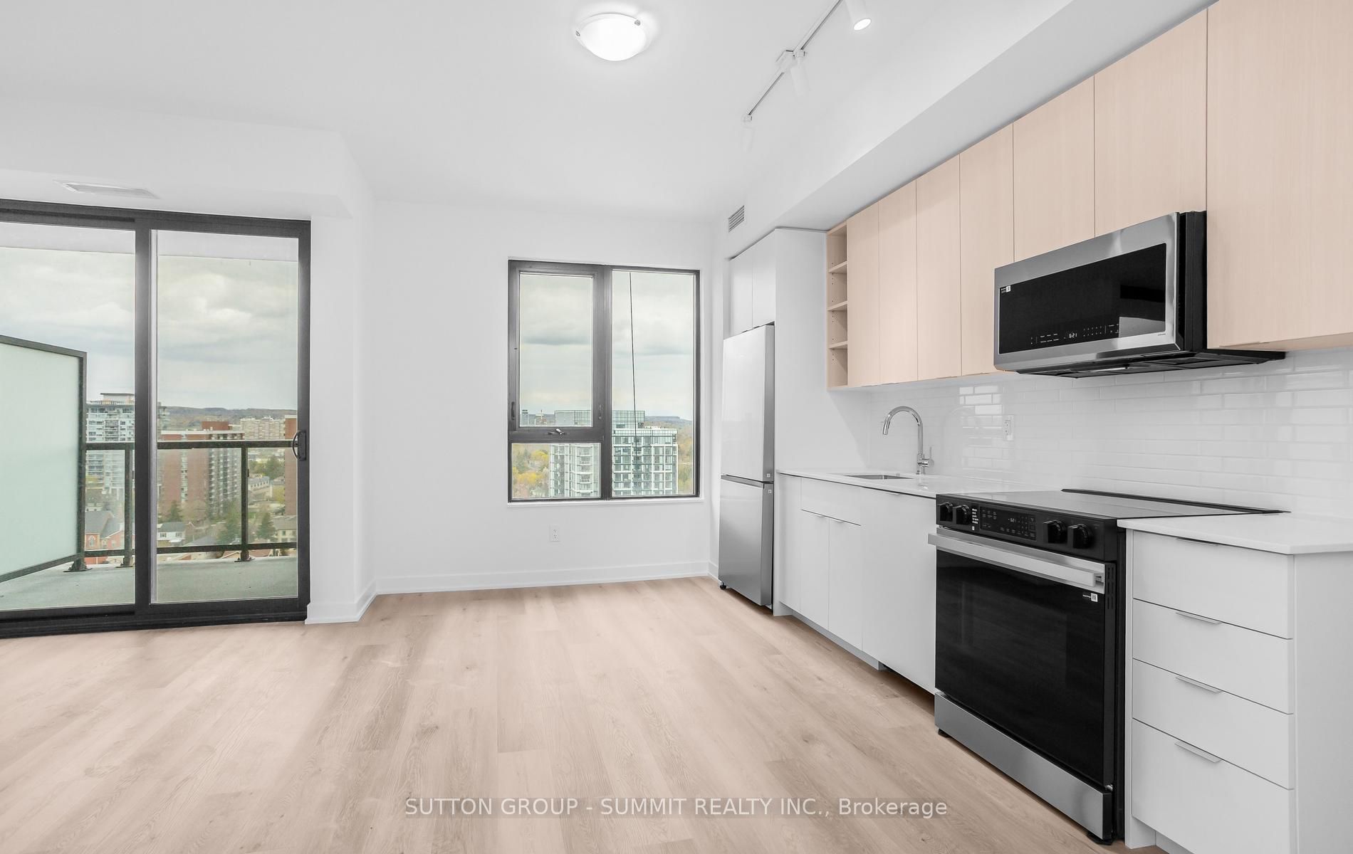Additional image 3 of 1402-2075 Lakeshore Road, Burlington, ON, L7R 0H3
