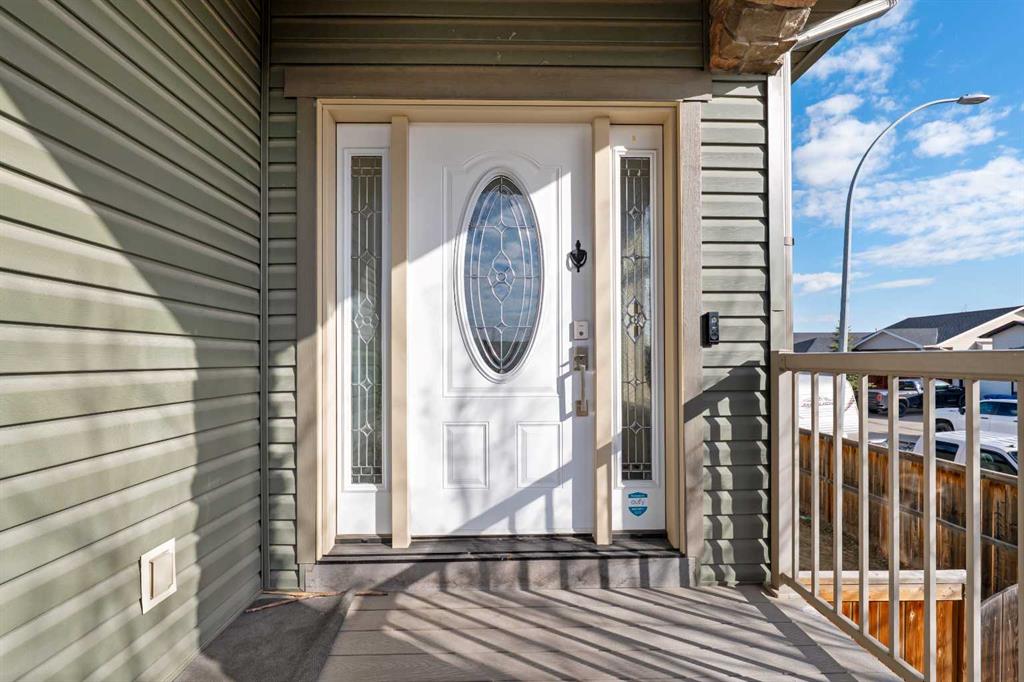 Additional image 3 of 901 Carriage Lane Place, Carstairs, AB, T0M0N0