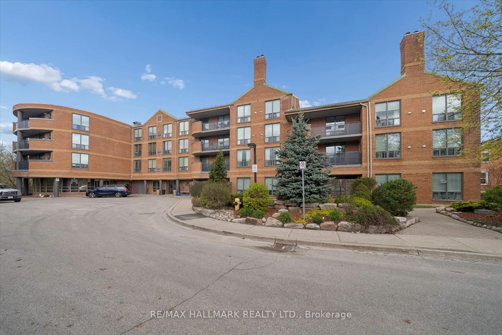 Additional image 2 of 302-30 Wilson Street, Markham, ON, L3P 1N1