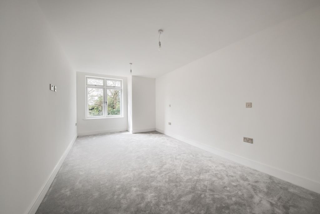 Additional image 16 of 2 bed flat for saleFlat 1, Benson Road, Stratford-Upon-Avon CV37
