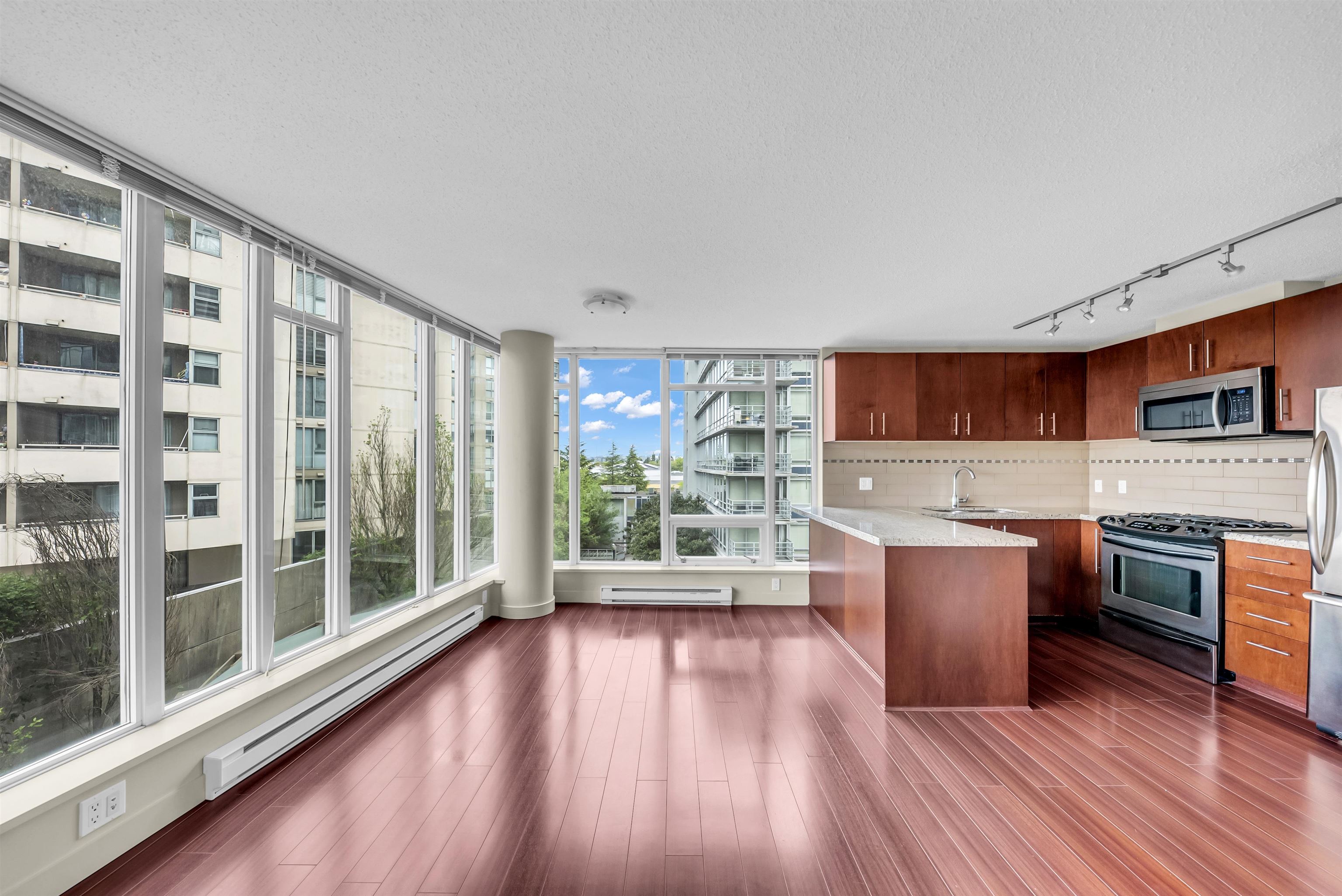 Additional image 3 of 703-8288 Lansdowne Road, Richmond, BC, V6X 0B3