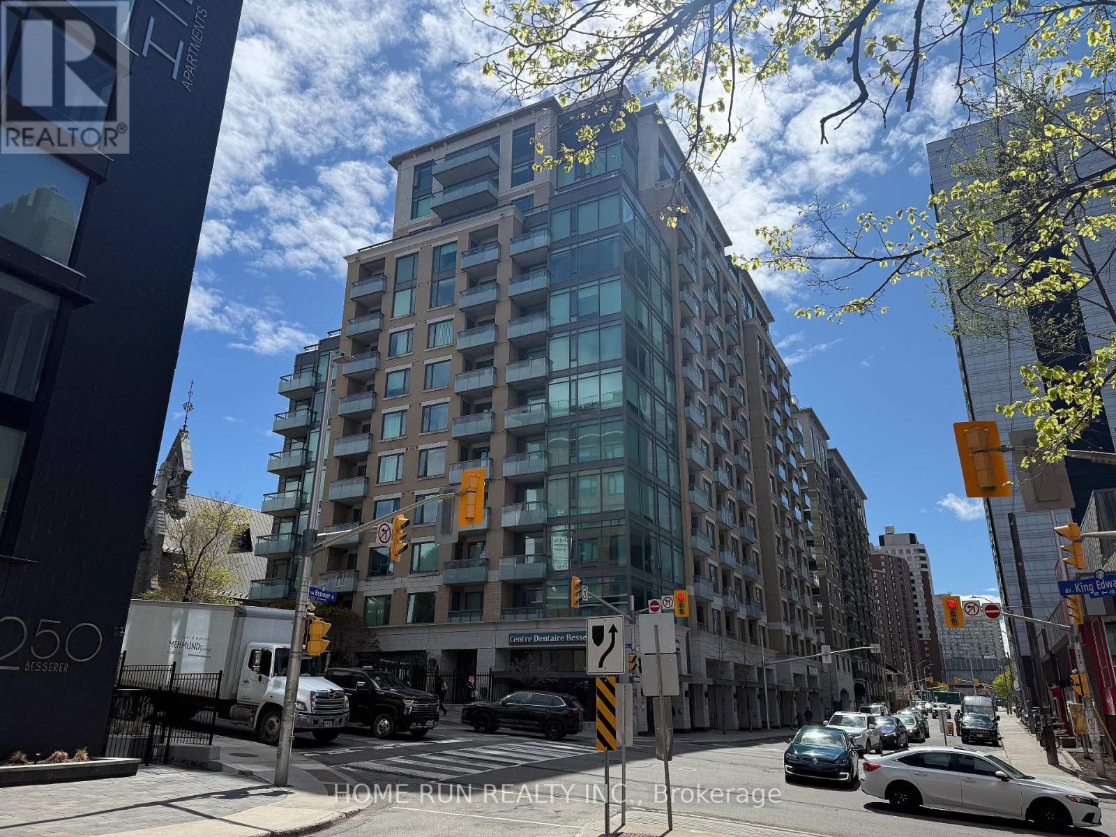 307 - 238 BESSERER STREET