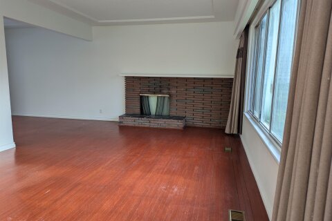 Additional image 8 of 8052 11th Avenue, Burnaby, BC, V3N 2N7