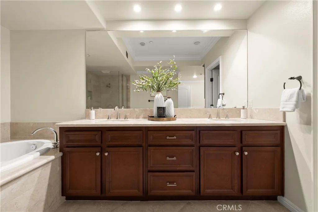 Additional image 46 of 401 Bernard Street Unit 409, Costa Mesa, CA 92627